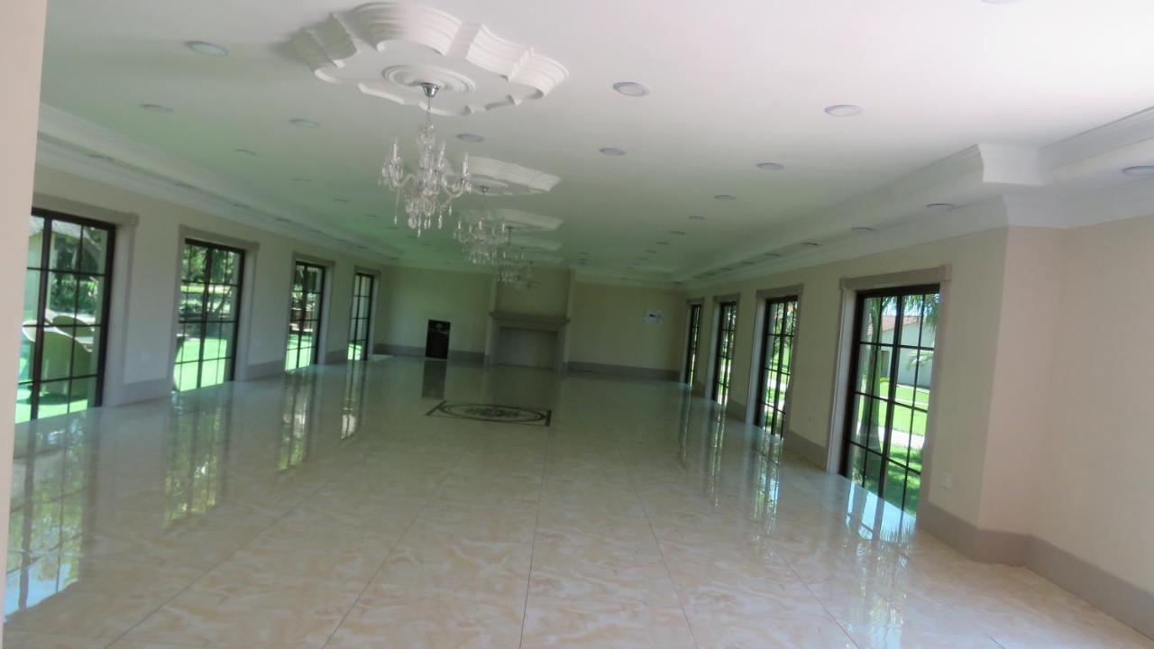 Dwaleni Farm Lodge Matsapha 외부 사진